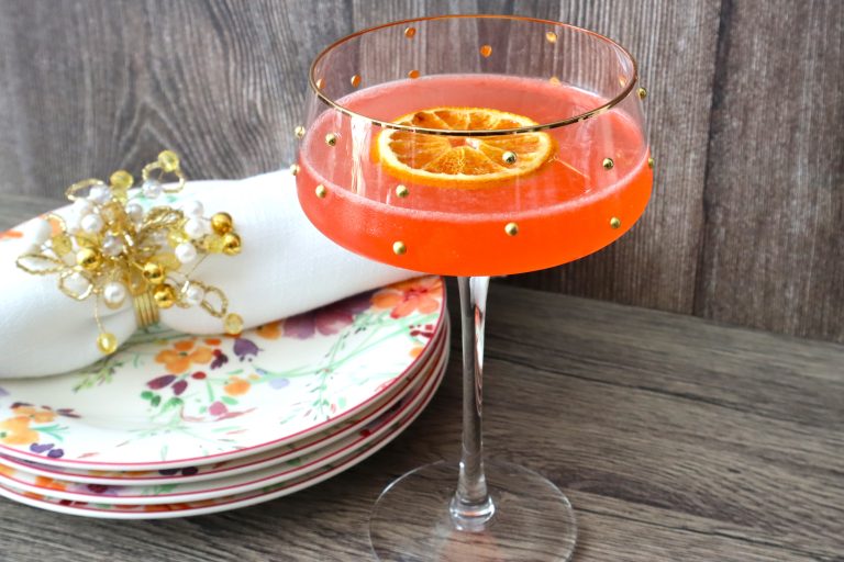 The Unforgettable Spring Fling: The Easy, Tart, and Satisfying Gin Martini