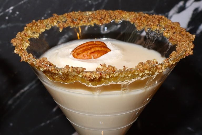 Indulge in Decadence: The Pecan Pie Martini, You Wish You Tried Sooner