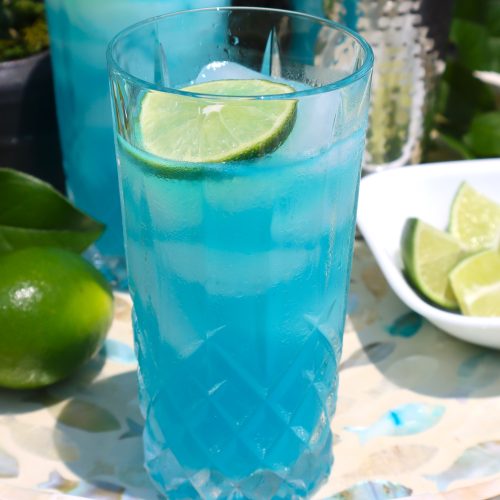 Dive into Summer with Curacaos Absolutely Dazzling Blue Island Iced Tea Cocktail