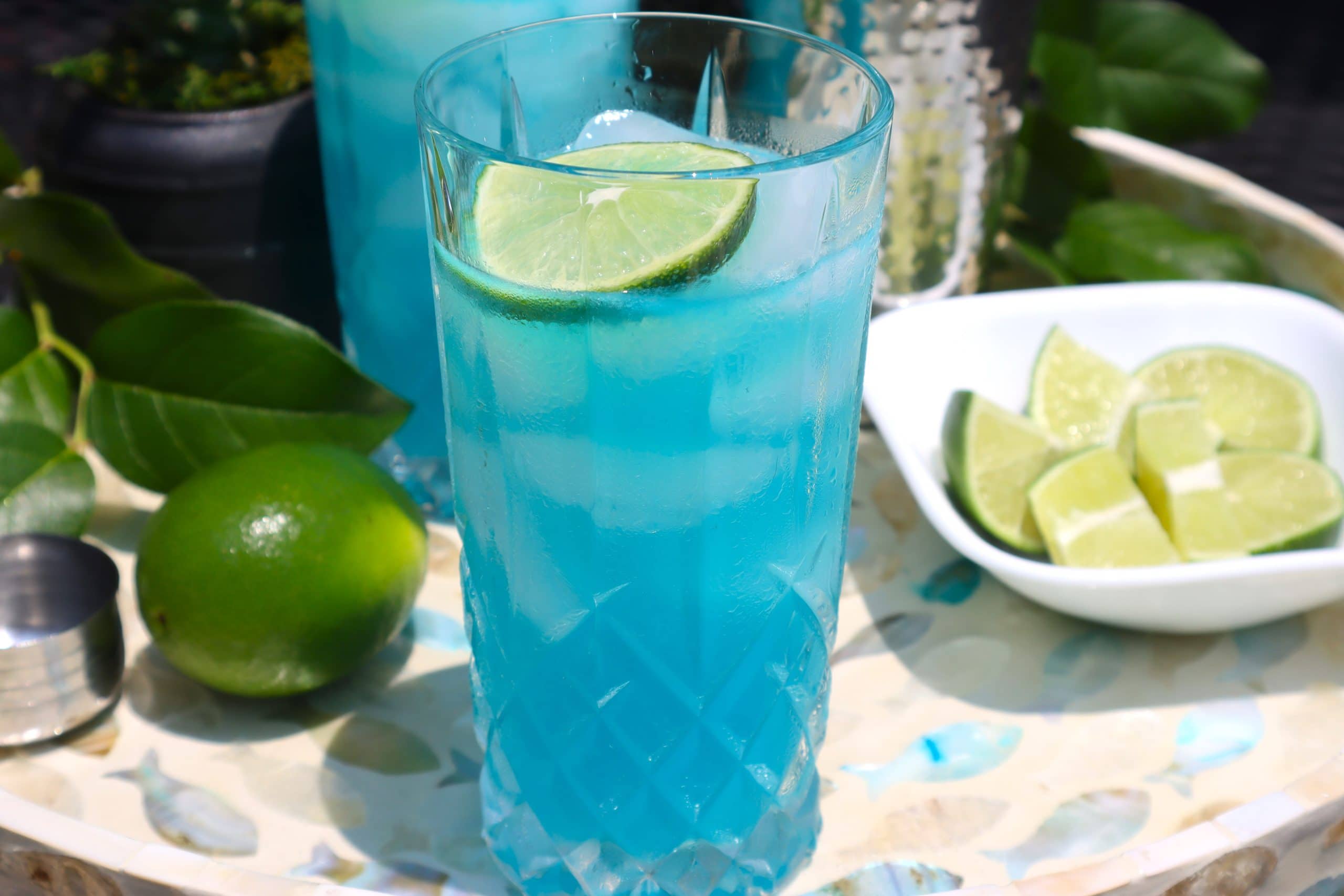 Dive into Summer with Curacaos Absolutely Dazzling Blue Island Iced Tea Cocktail