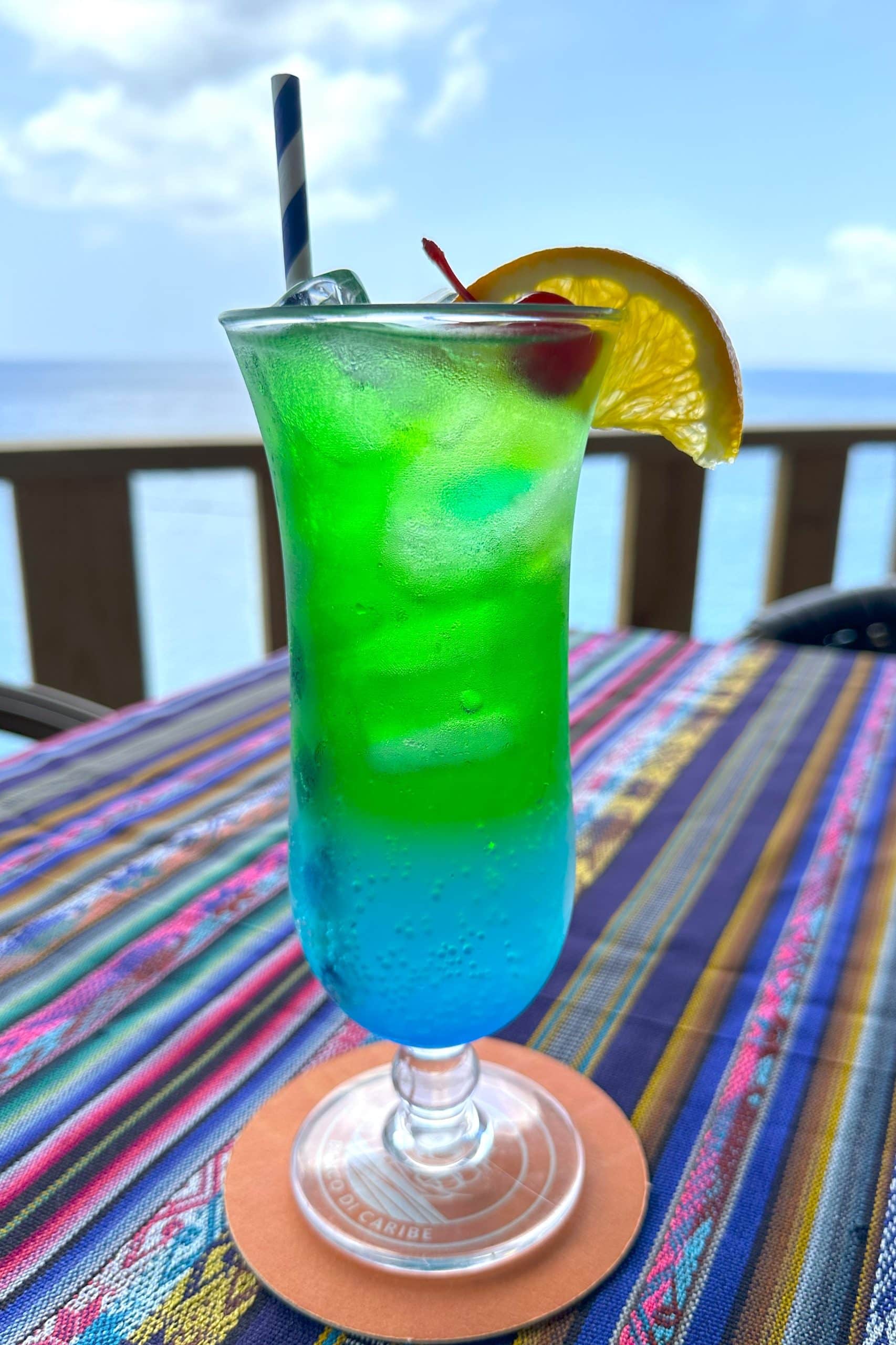 The Turtle Cocktail - Restaurant Playa Forti Sabana Westpunt, Curacao