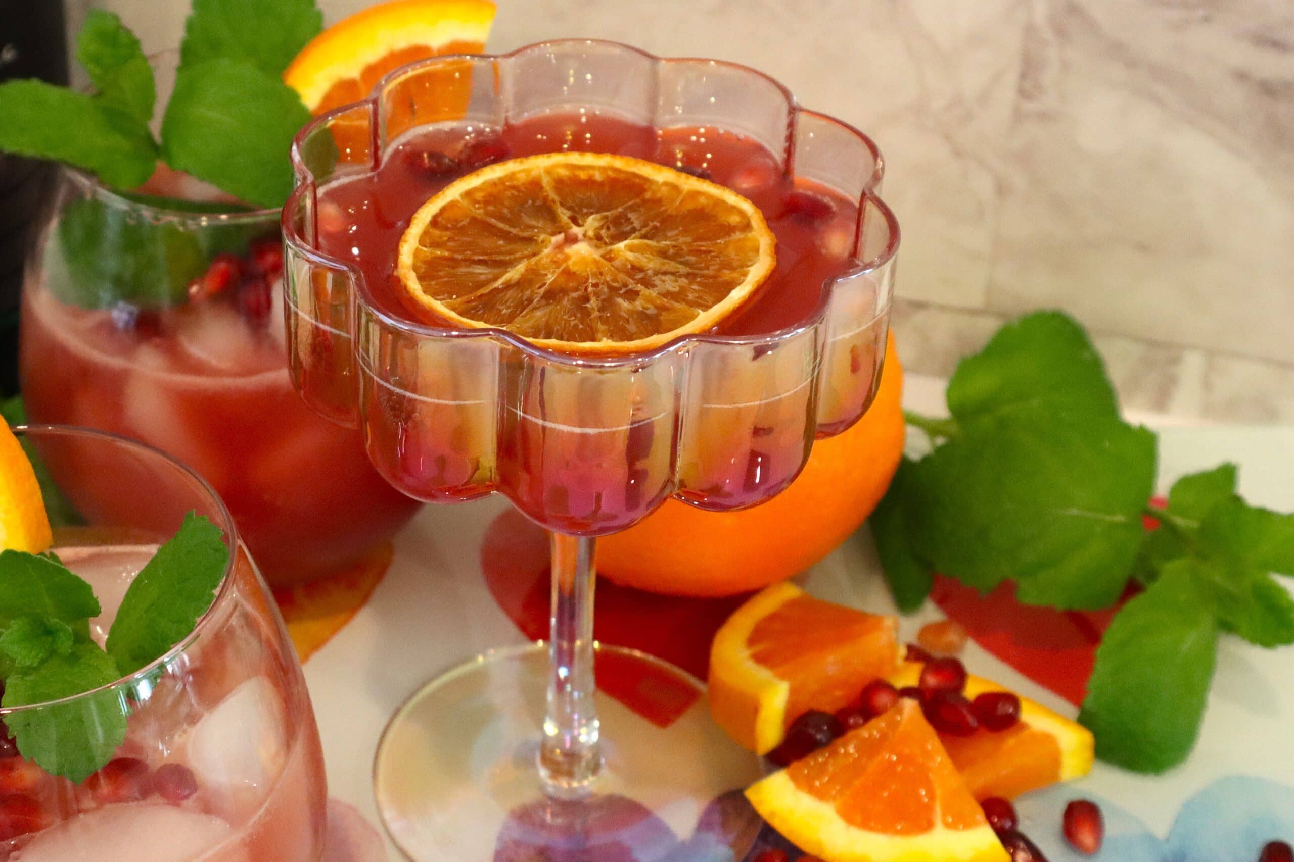 Pomegranate Orange Spritz: A Sparkling Cocktail Perfect for the Holidays